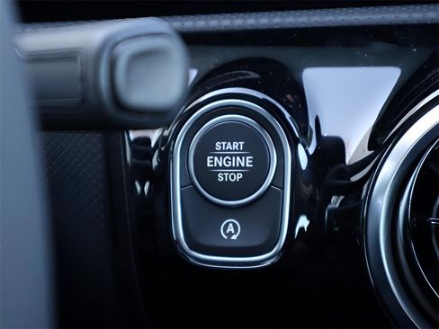 New 2026 Mercedes-Benz CLA 250 4MATIC image 28