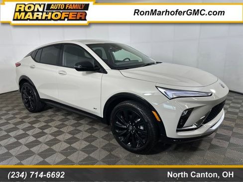 Used 2026 Buick Envista Sport Touring w/ Studio Series image 1