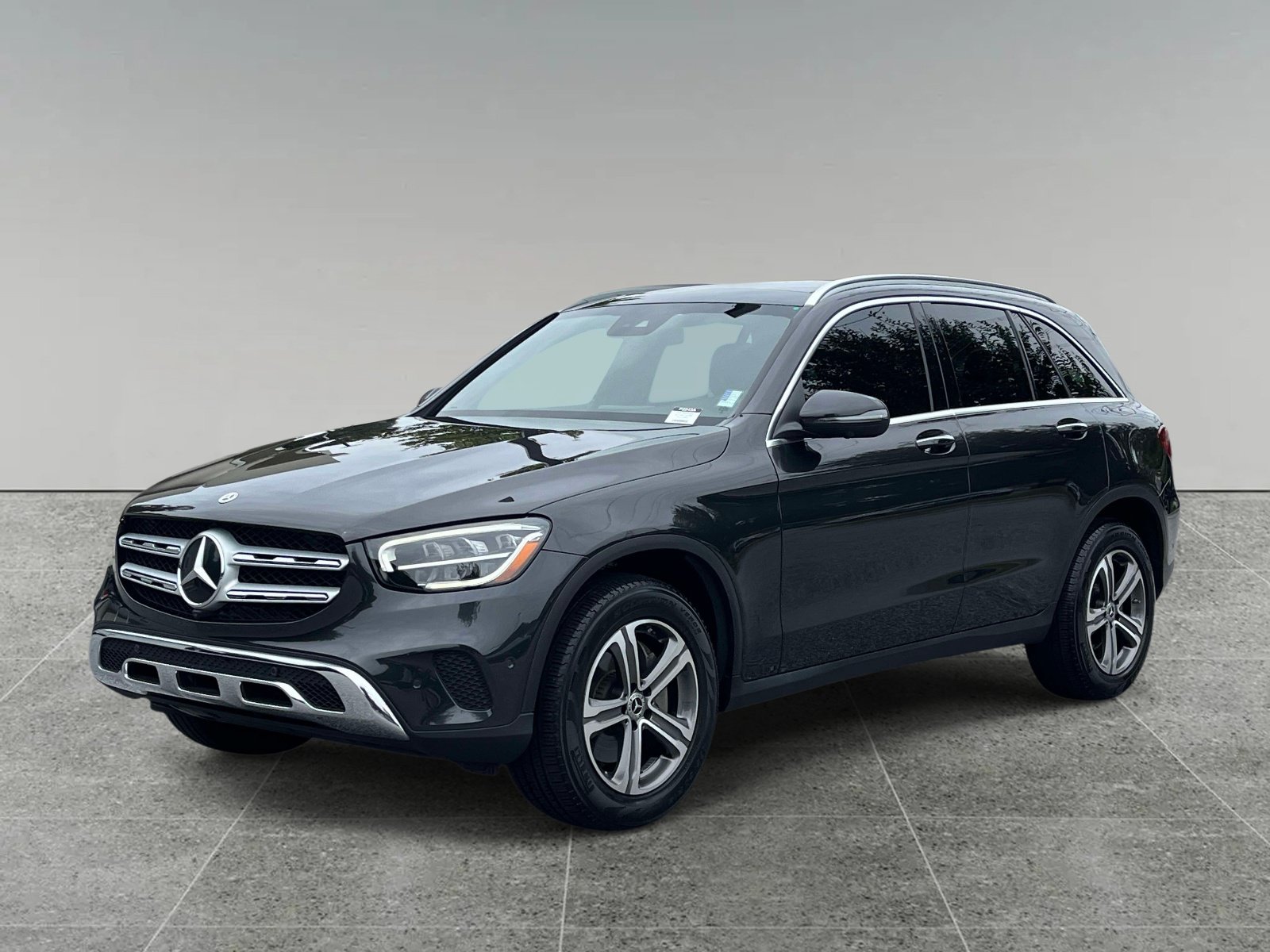 Used 2021 Mercedes-Benz GLC 300 image 1