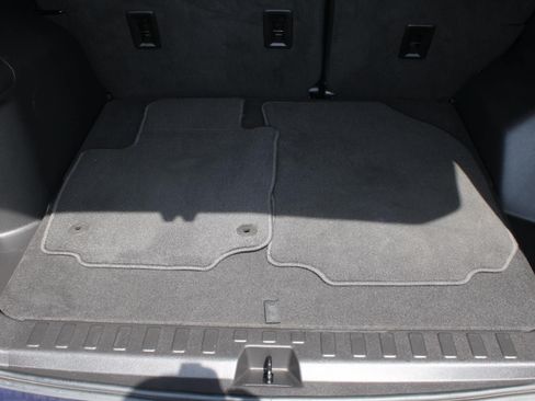 Used 2023 Chevrolet Equinox LT AWD/4WD image 8
