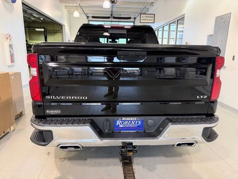 Used 2020 Chevrolet Silverado 1500 LTZ w/ LTZ Plus Package image 4