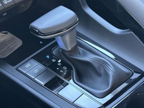 New 2026 Hyundai Elantra SEL Sport FWD image 21