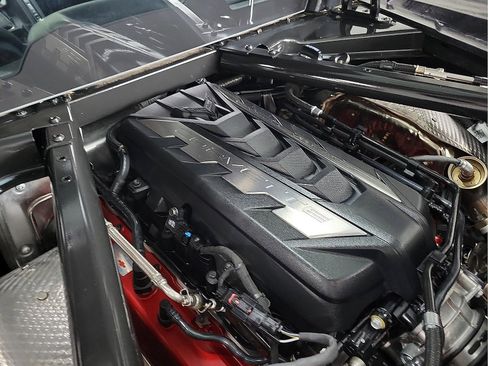 Used 2024 Chevrolet Corvette Stingray Preferred Cpe w/ Z51 Performance Package RWD image 14