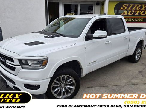 Used 2021 RAM 1500 Laramie AWD/4WD image 1