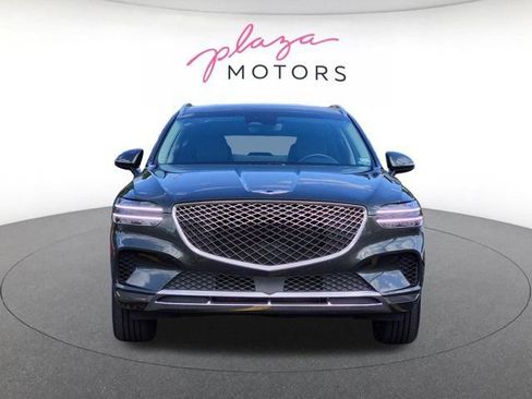 Used 2025 Genesis GV70 2.5T AWD/4WD image 2
