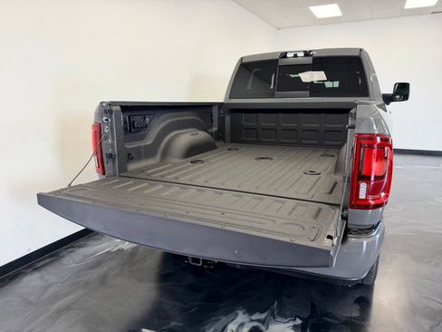 New 2026 RAM 2500 Laramie AWD/4WD image 5