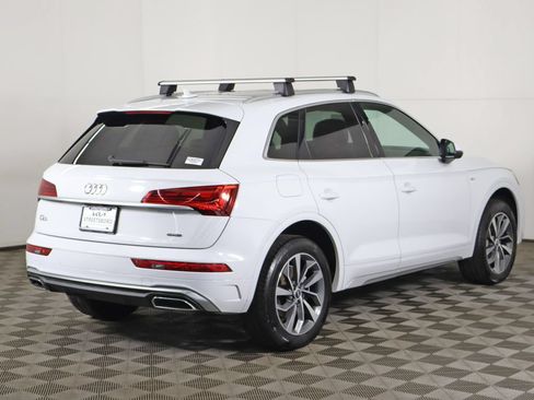 Used 2022 Audi Q5 2.0T Premium Plus w/ Premium Plus Package AWD/4WD image 11