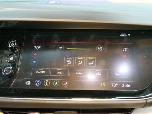 Used 2023 Buick Envision Avenir image 28