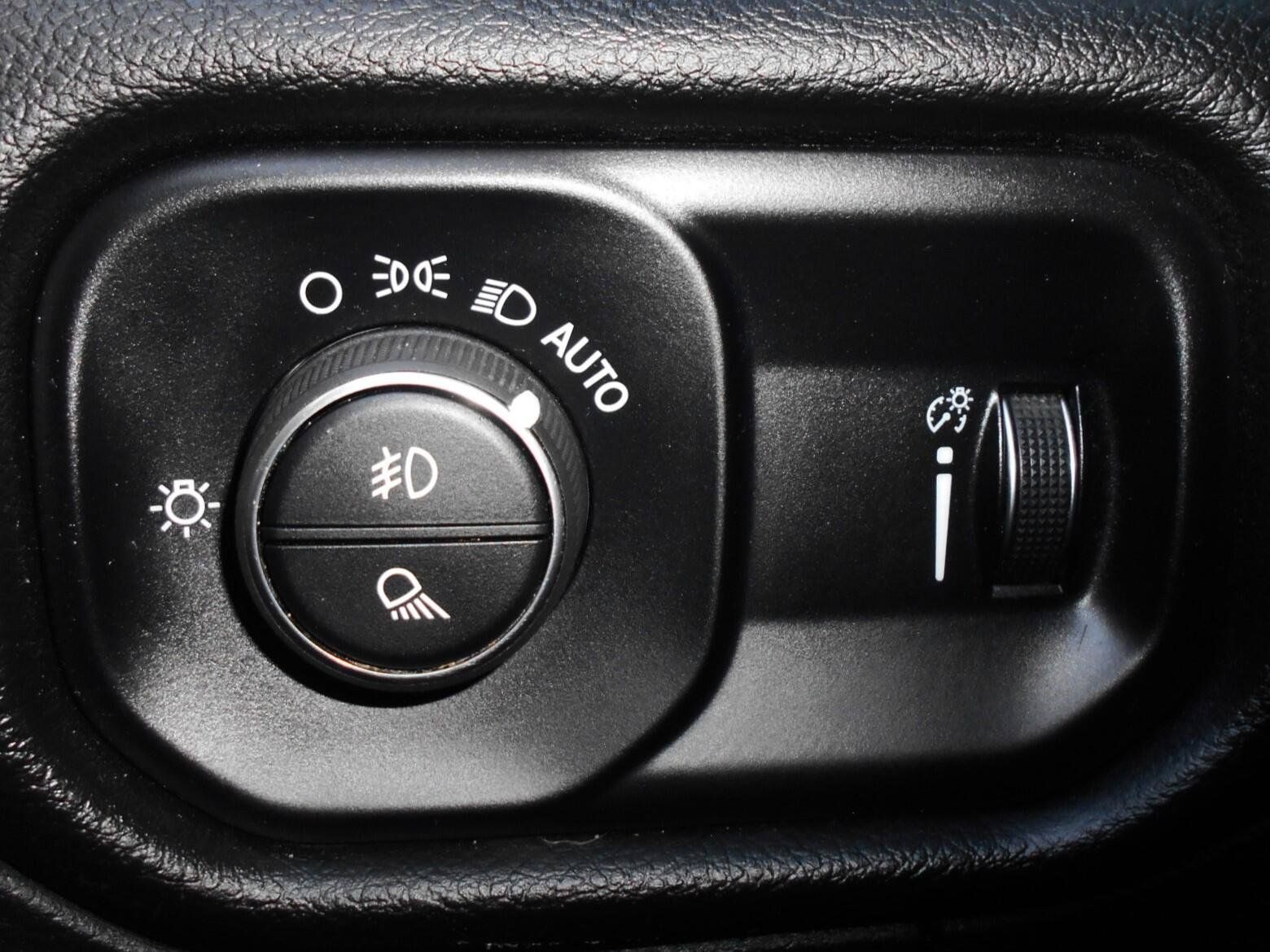 Certified 2023 RAM 1500 Big Horn AWD/4WD image 23