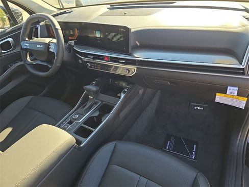 New 2026 Kia Sorento S image 13