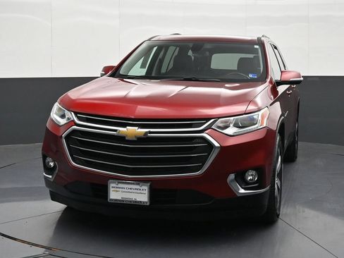 Certified 2019 Chevrolet Traverse LT w/ LT Premium Package AWD/4WD image 8