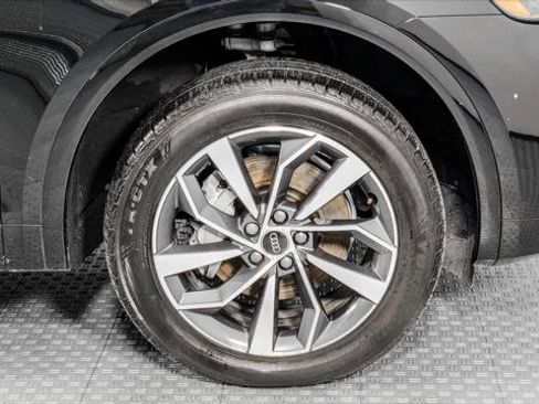 Used 2023 Audi Q5 2.0T Premium Plus w/ Premium Plus Package AWD/4WD image 33