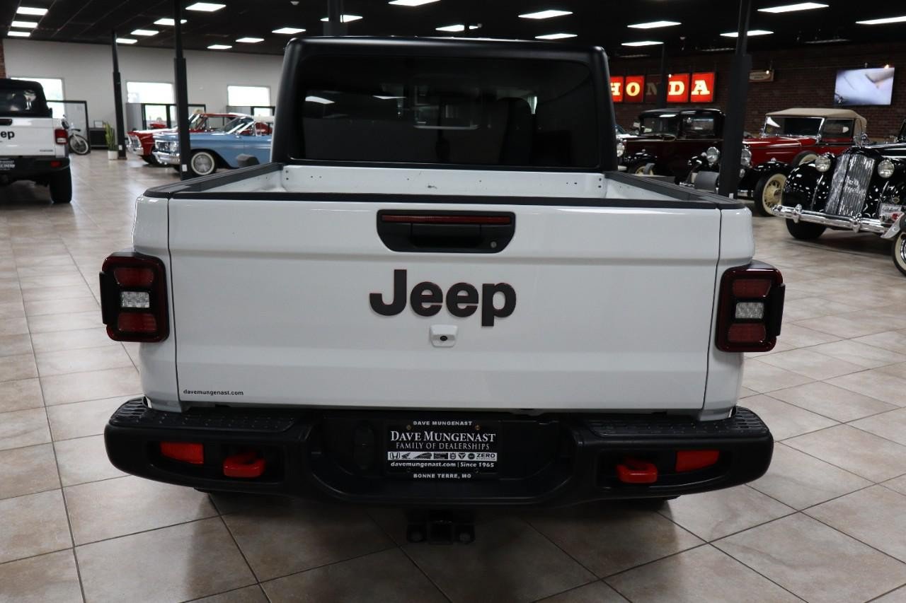 Used 2026 Jeep Gladiator Rubicon AWD/4WD image 4