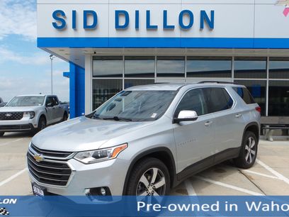 Used 2021 Chevrolet Traverse LT w/ LT Premium Package