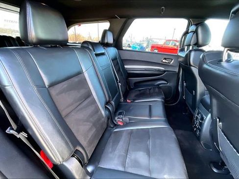 Used 2019 Dodge Durango GT image 29