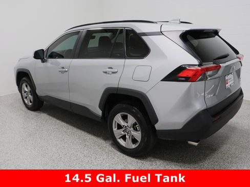 Used 2024 Toyota RAV4 XLE image 9
