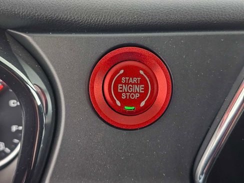 Used 2020 Chevrolet Blazer RS image 30