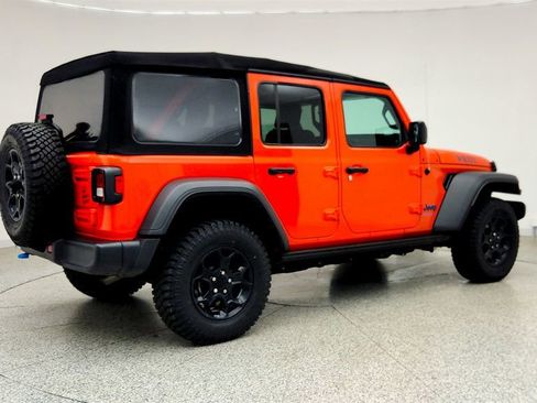 Used 2023 Jeep Wrangler Unlimited AWD/4WD image 5