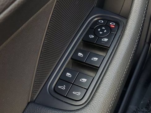 Used 2023 Porsche Panamera Platinum Edition RWD image 24