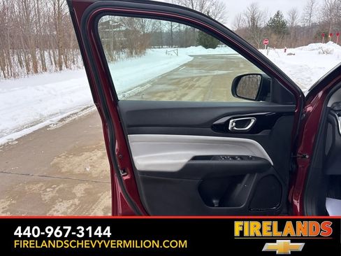 Used 2022 Jeep Compass Limited image 14