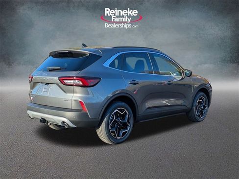 New 2026 Ford Escape Platinum image 5