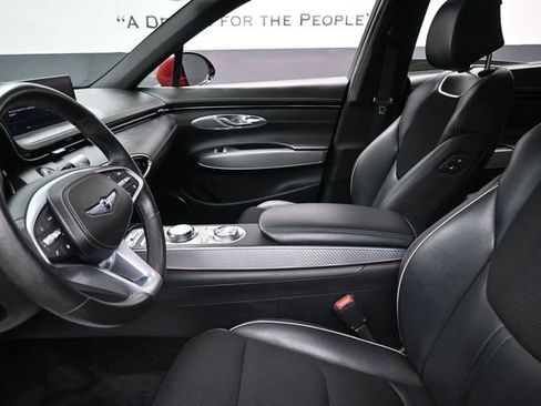 Used 2023 Genesis GV70 2.5T w/ Sport Prestige Package AWD/4WD image 16