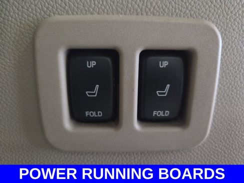 Used 2015 Lincoln Navigator 4WD image 18