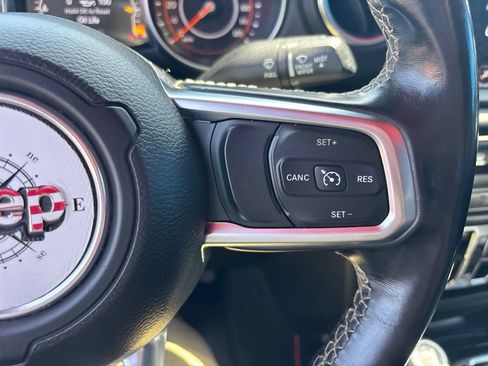 Used 2020 Jeep Gladiator Overland AWD/4WD image 20