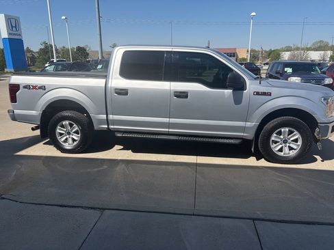 Used 2018 Ford F150 XLT AWD/4WD image 4