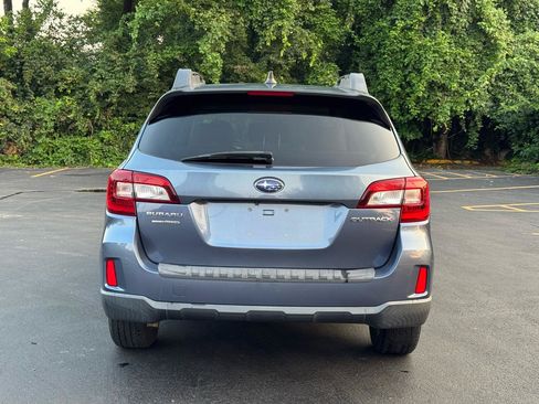 Used 2016 Subaru Outback 2.5i Limited AWD/4WD image 6