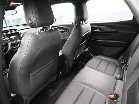 Used 2021 Chevrolet TrailBlazer RS w/ Sun and Liftgate Package FWD image 38