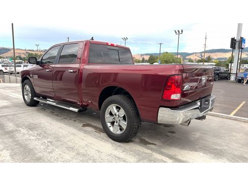 Used 2017 RAM 1500 Big Horn AWD/4WD image 3