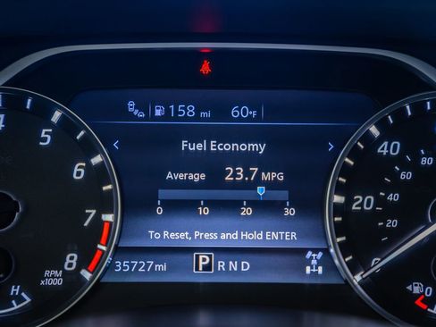 Used 2022 Nissan Frontier SV AWD/4WD image 40