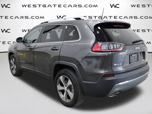 Used 2019 Jeep Cherokee Limited image 5
