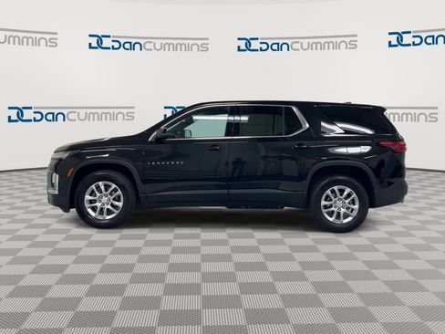 Used 2023 Chevrolet Traverse LS FWD image 5