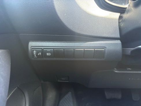 Used 2024 Toyota Corolla LE image 25