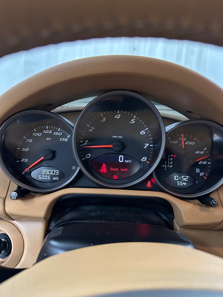 Used 2010 Porsche Boxster RWD image 15