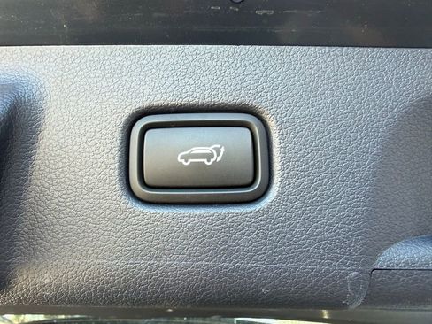 Used 2024 Hyundai Palisade Calligraphy image 35