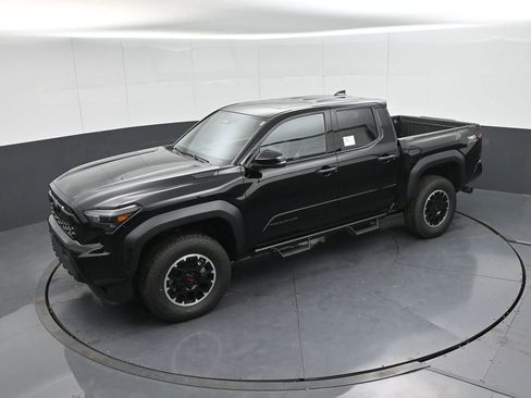 New 2026 Toyota Tacoma TRD Off-Road w/ TRD Off Road Upgrade Package AWD/4WD image 61