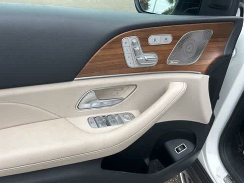 Used 2022 Mercedes-Benz GLE 350 4MATIC image 8
