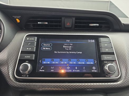 Used 2020 Nissan Kicks SV image 23