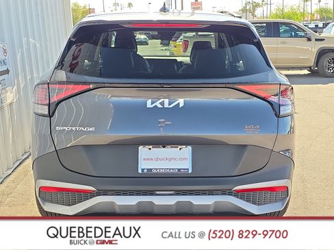 Used 2023 Kia Sportage EX FWD image 6