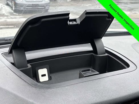 Used 2014 Chevrolet Traverse LTZ image 17