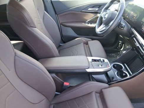 Used 2025 BMW X1 xDrive28i w/ Premium Package image 29