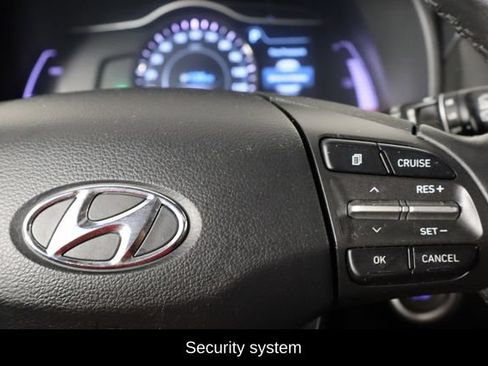 Used 2021 Hyundai Kona Limited FWD image 10
