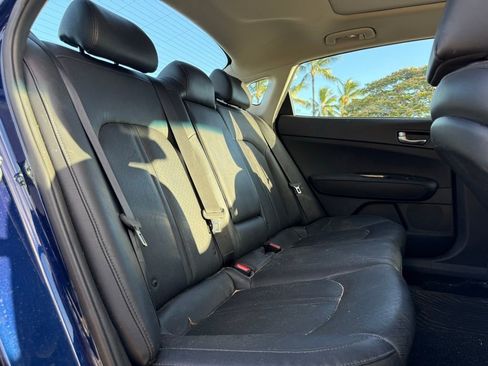 Used 2020 Kia Optima Premium image 12