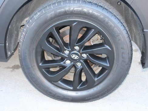 Used 2017 Hyundai Tucson SE image 25