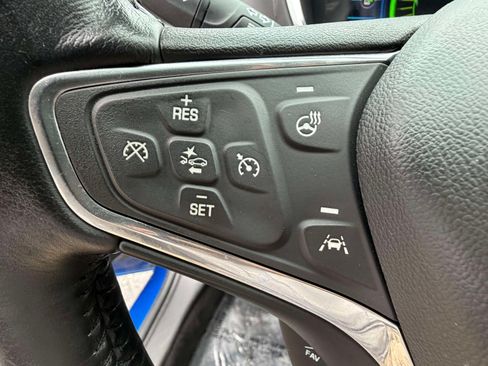Used 2016 Chevrolet Volt Premier w/ Driver Confidence Package FWD image 14