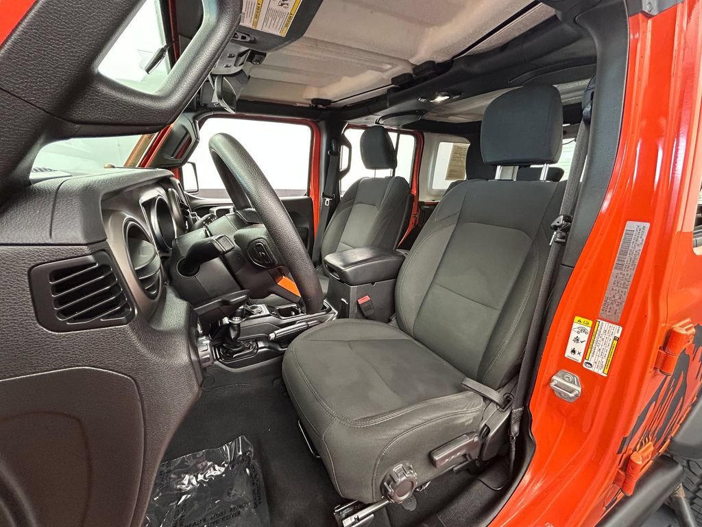 Used 2018 Jeep Wrangler Unlimited Sport AWD/4WD image 42