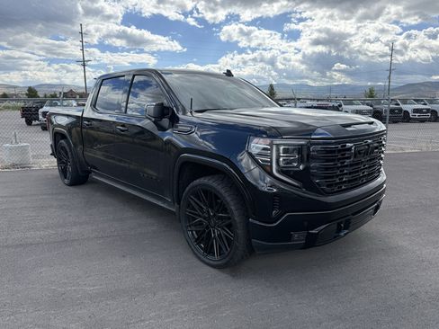 Used 2023 GMC Sierra 1500 Denali Ultimate AWD/4WD image 3